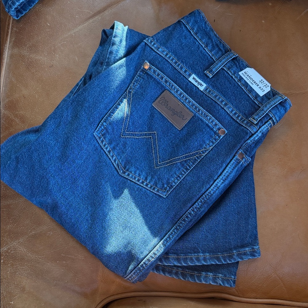 Wrangler Women’s Wanderer 622 High Rise Flare Denim Jeans